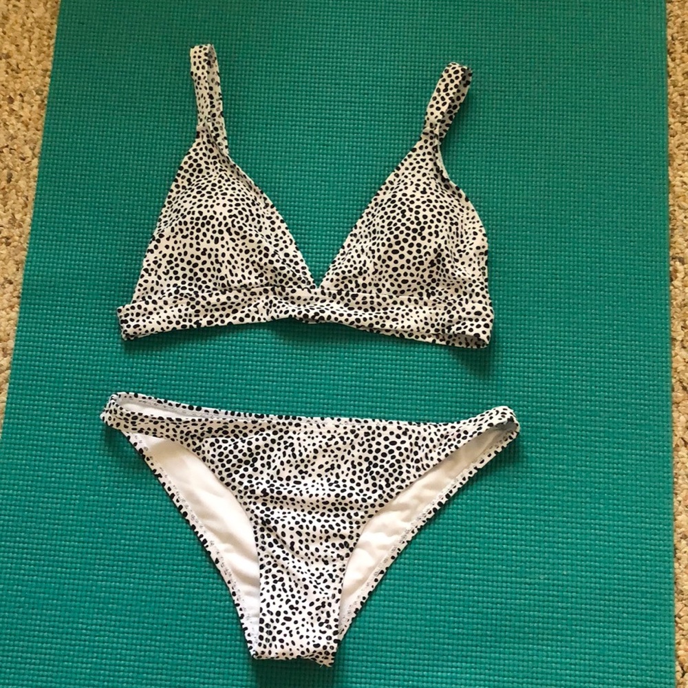 *Brand New* Shein Black and White Bikini Set